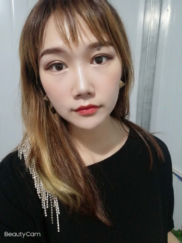 艾薇的第四张照片--驻马店王婆说媒